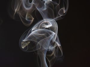 Preview wallpaper smoke, smoke puffs, dark background, shroud