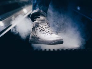 Preview wallpaper sneaker, foot, smoke