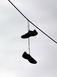 Preview wallpaper sneakers, bw, wire, minimalism