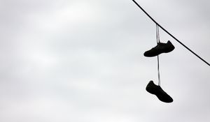 Preview wallpaper sneakers, bw, wire, minimalism