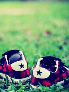 Preview wallpaper sneakers, grass, star, firm, mood