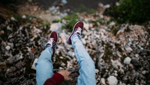 Preview wallpaper sneakers, legs, blur, height