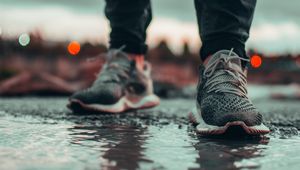 Preview wallpaper sneakers, legs, man, reflection, asphalt