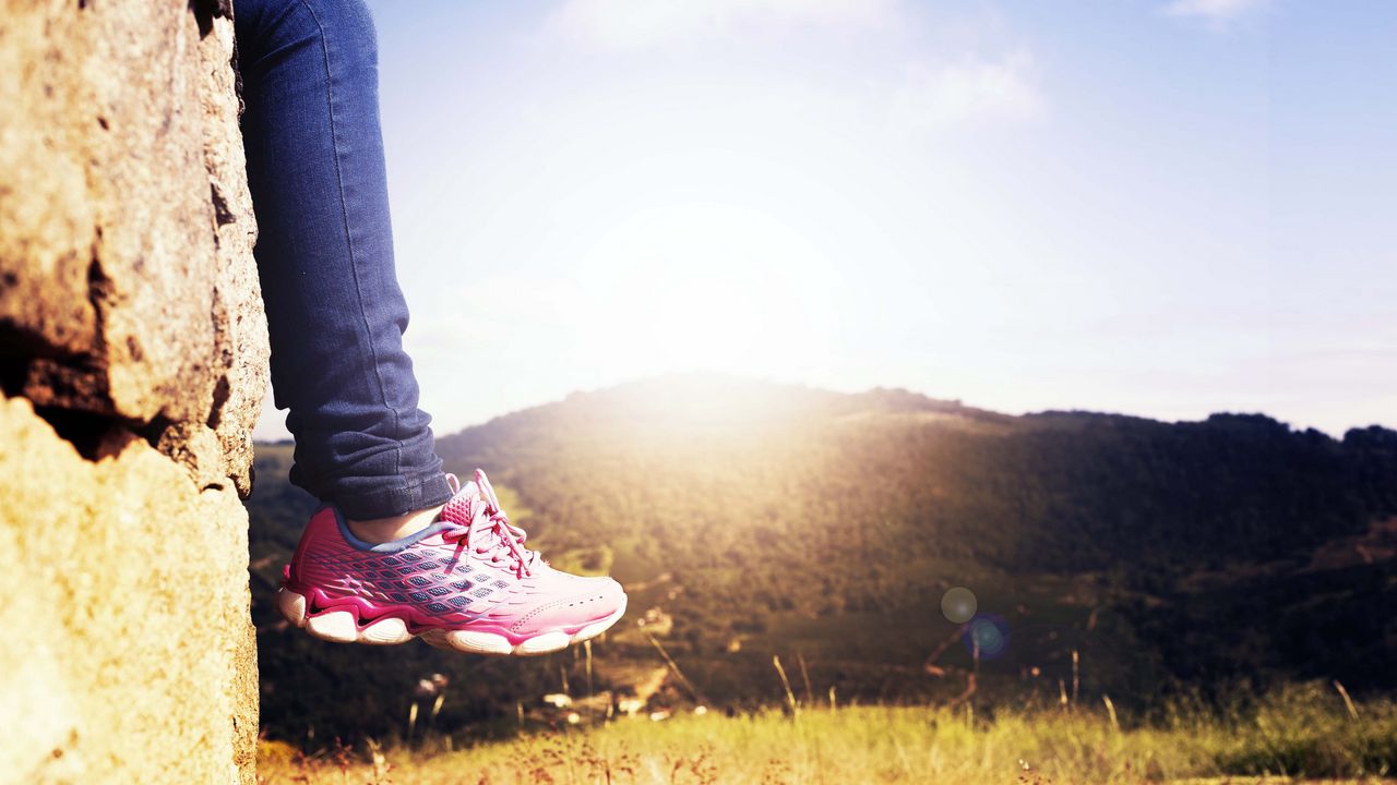 Wallpaper sneakers, legs, shoes, clipping