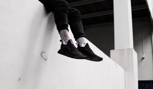 Preview wallpaper sneakers, legs, shoes