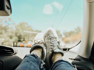 320x240 Wallpaper sneakers, legs, white, jeans