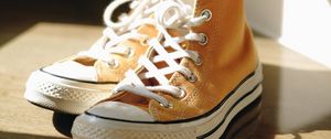 Preview wallpaper sneakers, shoes, brown, white, light