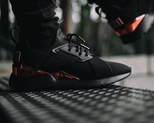 Preview wallpaper sneakers, style, legs, black