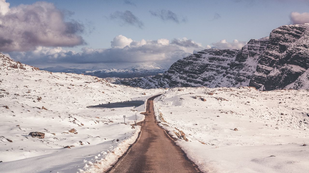 Wallpaper snow, mountains, road, turn