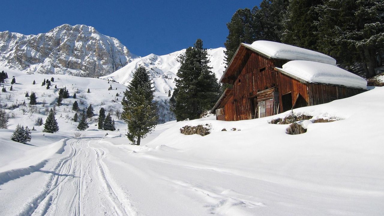 Wallpaper snow, mounting skiing resort, house