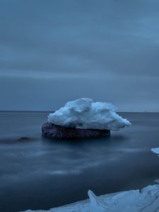 Preview wallpaper snow, sea, stone, ice, sky, cloudy