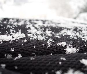 Preview wallpaper snow, surface, flakes, black, white