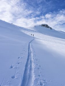 Preview wallpaper snow, trace, skiers, silhouettes, slope, mountain