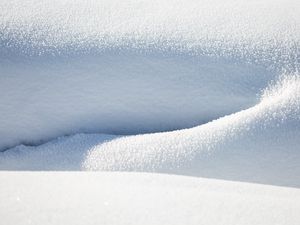 Preview wallpaper snow, winter, macro, white, shadows