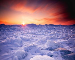 Preview wallpaper snow, winter, sunset, horizon, ice