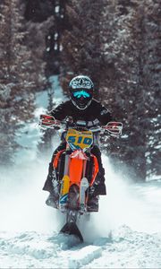 Preview wallpaper snowbike, bike, racer, snow, forest, winter