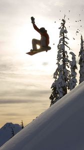 Preview wallpaper snowboard, jump, descent, evening