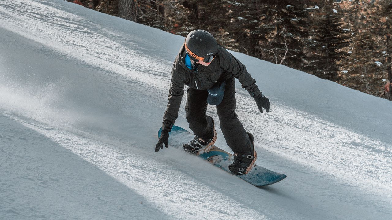 Wallpaper snowboarder, snowboard, helmet, slope, snow