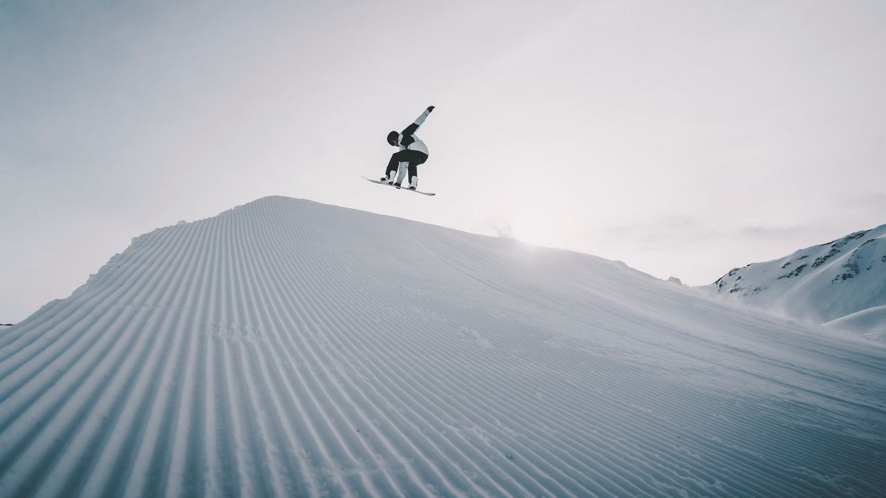 Wallpaper snowboarder, snowboard, helmet, snow, jump