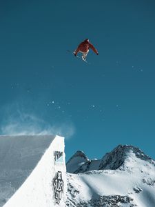 Preview wallpaper snowboarder, snowboard, jump, trick