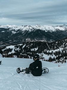 Preview wallpaper snowboarder, snowboard, snow, mountains, winter