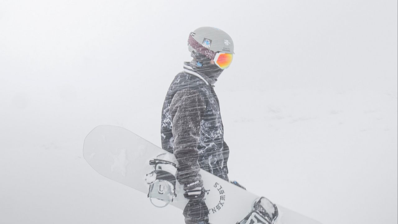 Wallpaper snowboarder, snowboard, snow, blizzard, man