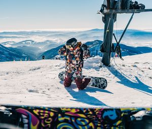 Preview wallpaper snowboarder, snowboarding, mountain, snow