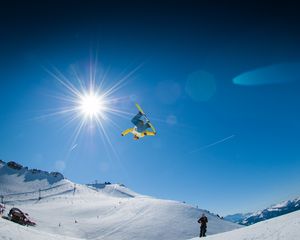 Preview wallpaper snowboarding, snowboarder, mountain, snow, slope