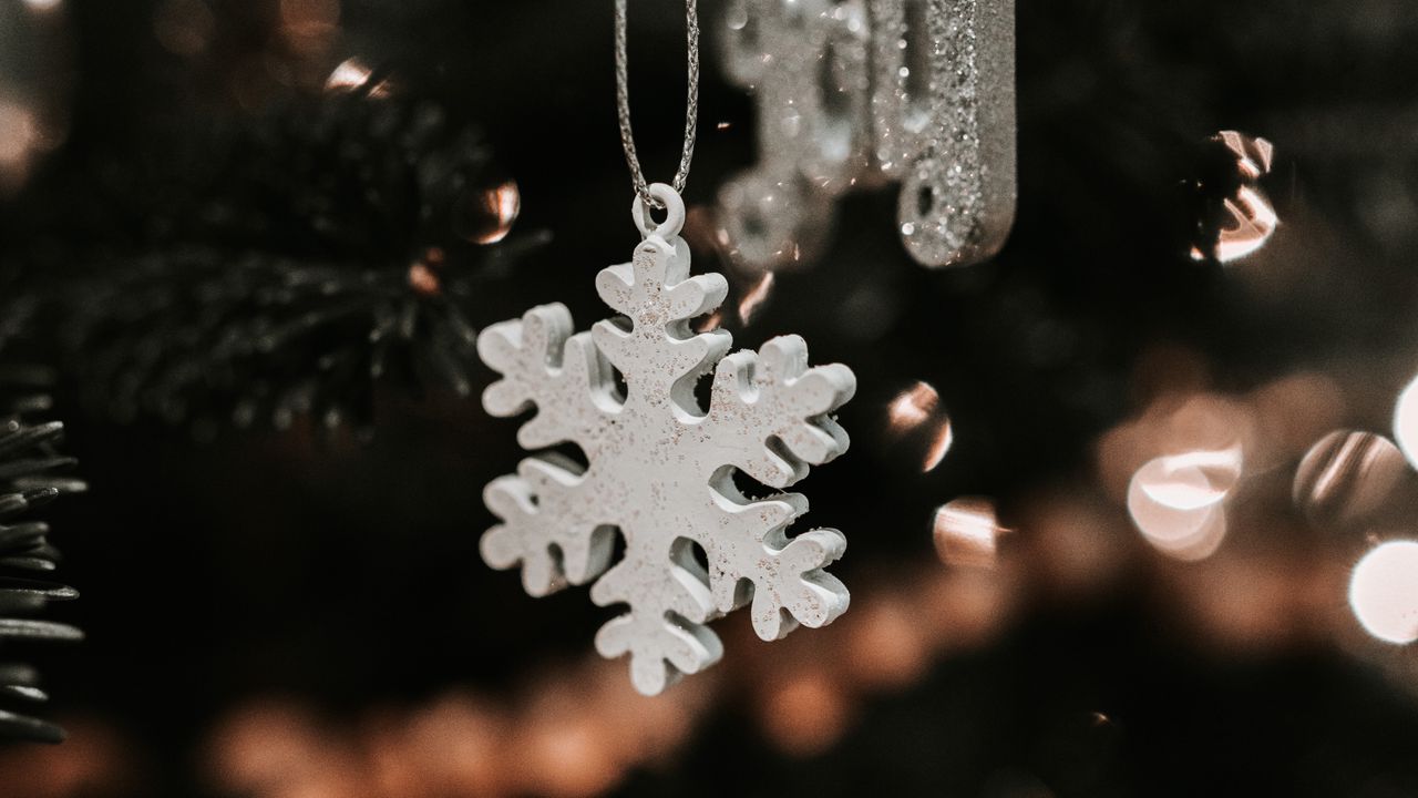 Wallpaper snowflake, christmas, new year, decoration, blur, tree toy