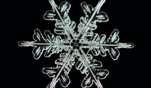 Preview wallpaper snowflake, ice, macro, pattern, crystal