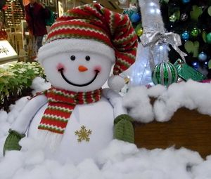 Preview wallpaper snowman, smiling, cotton, tree, presents, christmas, new year, holiday