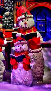 Preview wallpaper snowmen, choir, books, conductor, christmas tree