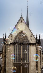 Preview wallpaper soap bubbles, building, towers, blur