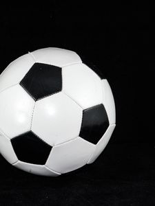 Preview wallpaper soccer ball, football, bw