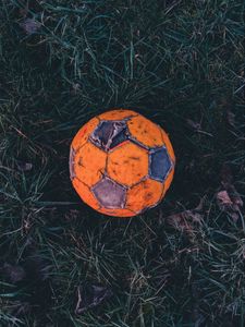 Preview wallpaper soccer ball, football, old, grass, hoarfrost