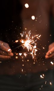 Preview wallpaper sparkler, spark, hands, shine, light