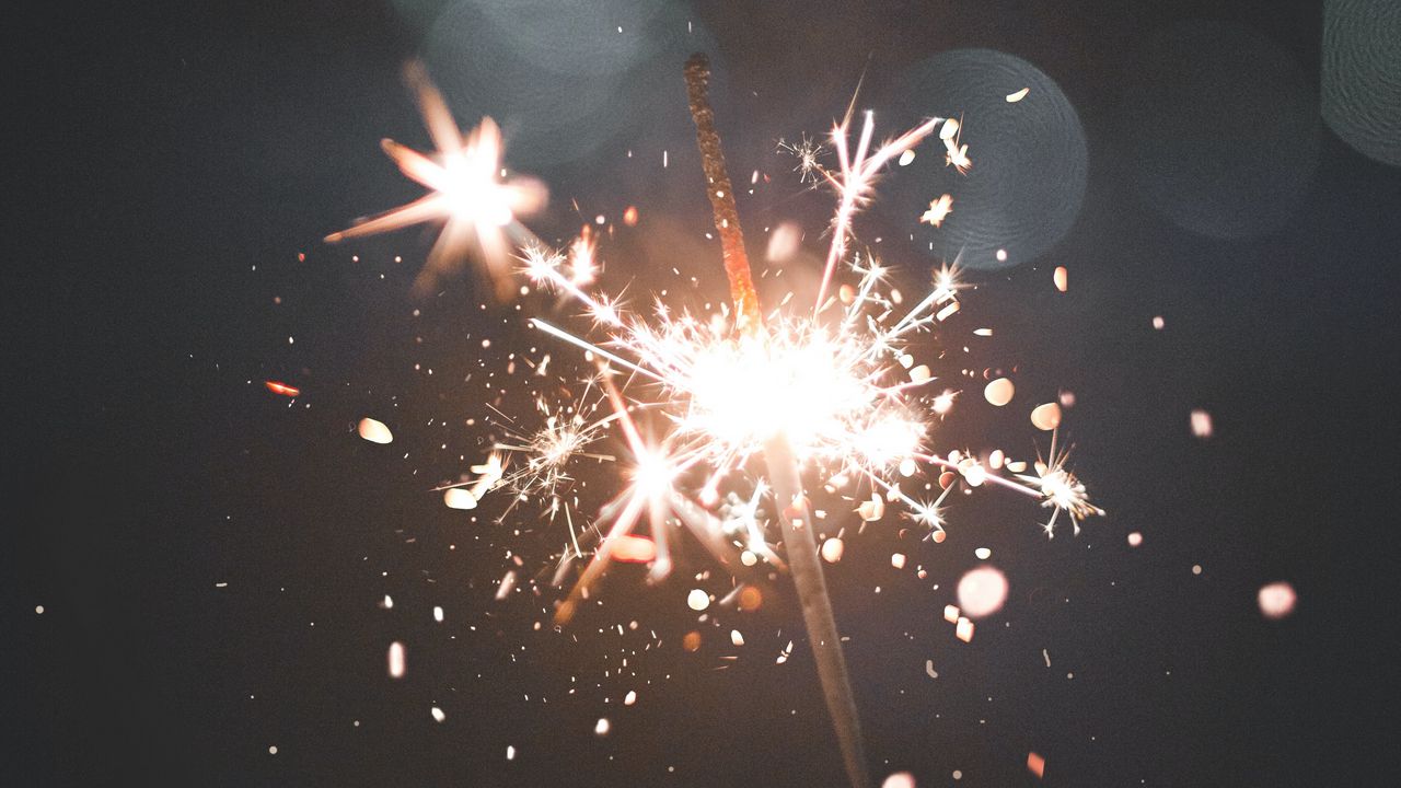 Wallpaper sparkler, sparks, glare, hand, light