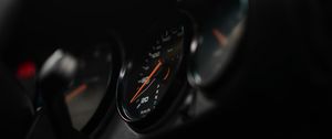 Preview wallpaper speedometer, control panel, black, salon, car