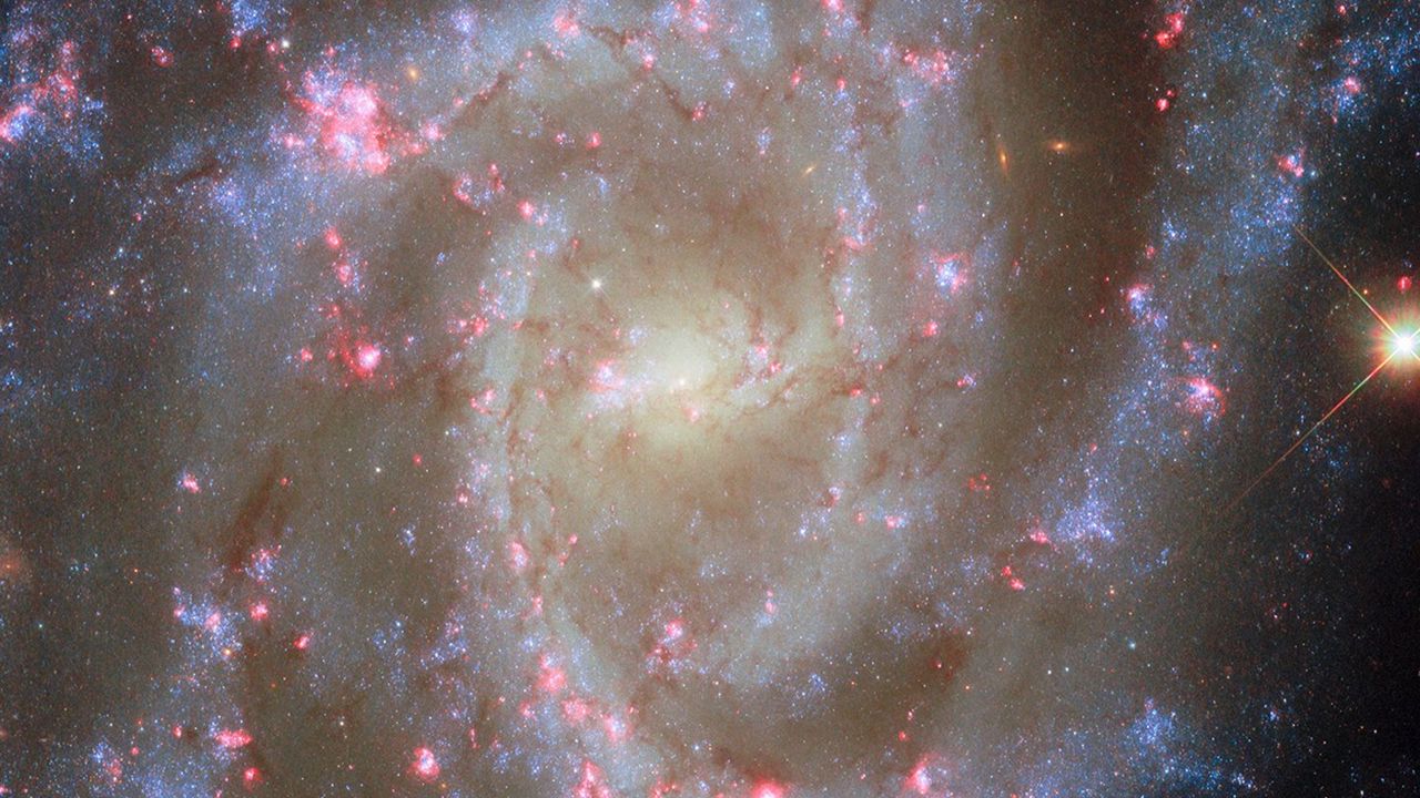 Wallpaper spiral galaxy, stars, nebulae, glitter, space