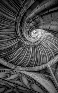 Preview wallpaper spiral, roof, architecture, black and white