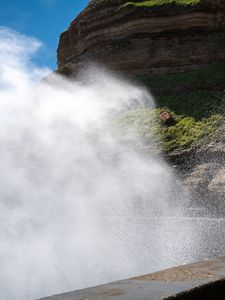 Preview wallpaper splashes, water, rocks