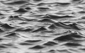 Preview wallpaper splashes, water, sea, black and white