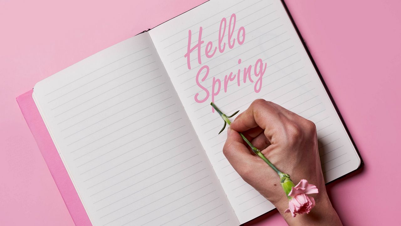 Wallpaper spring, phrase, words, flower, notebook, hand, pink