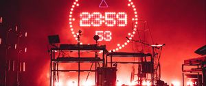 Preview wallpaper stage, clock, musical instruments, light, red