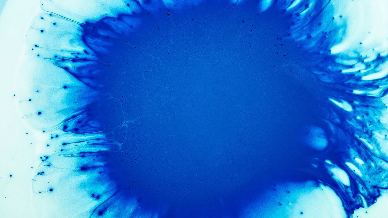 Wallpaper stains, liquid, blue