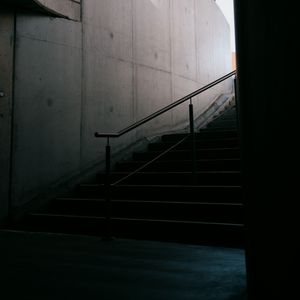 Preview wallpaper staircase, room, tunnel