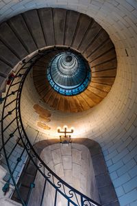 Preview wallpaper staircase, spiral, building, light