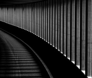 Preview wallpaper stairs, steps, bw, tunnel