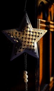 Preview wallpaper star, decoration, beads