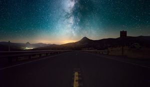 Preview wallpaper starry sky, horizon, night, road